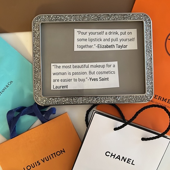 CURRENTLY in RESALE THERAPY 🤩 FiFi PoshPosh 💃Fashion Obsessed/Fashion Addicted - Picture 8 of 9